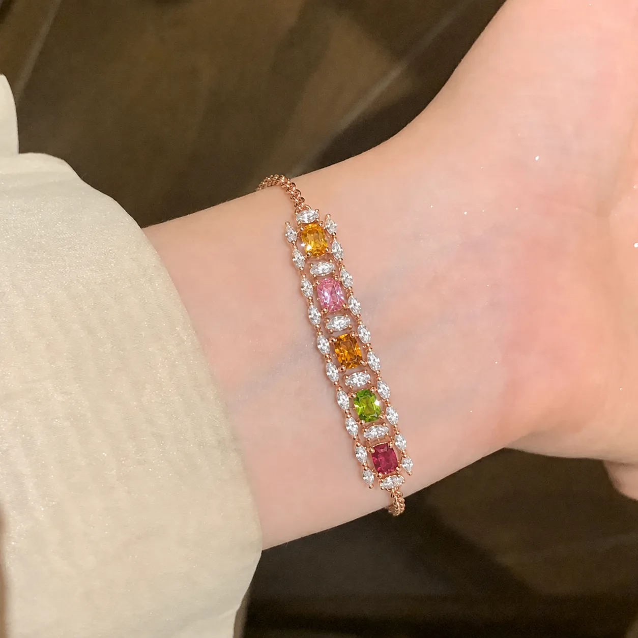 玫瑰金彩石闪耀手链 2