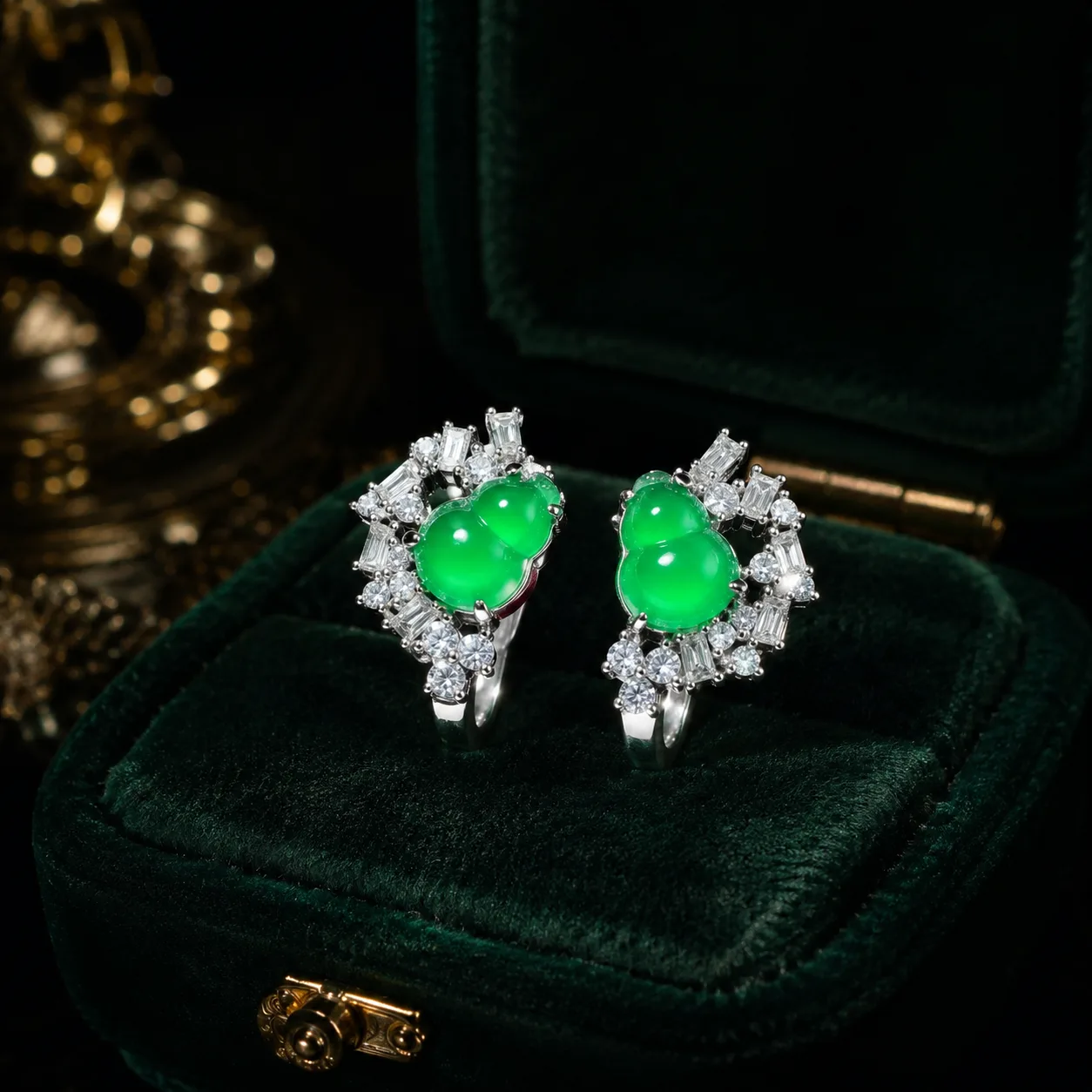 "Fortune Gourd and Emerald Shadows" Jade Earrings 4